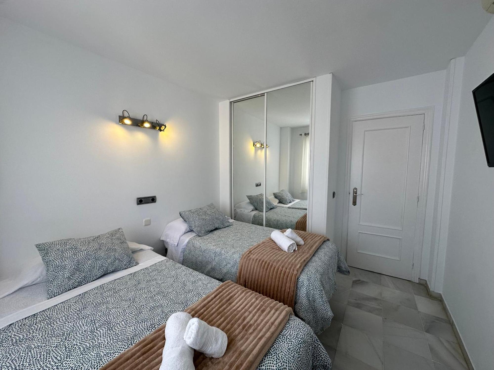Luminoso Atico Duplex Con Vistas Al Mar Appartamento